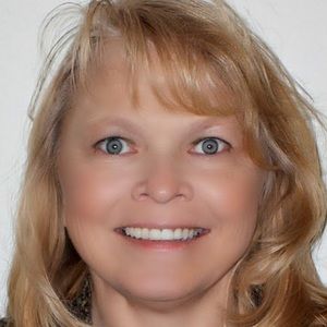 Meet your Posher, Monica